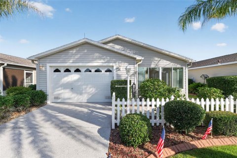 Casa en The Villages, Florida 2 dormitorios, 120.59 m2 № 2150281