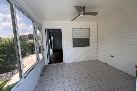 Villa ou maison à vendre à The Villages, Floride: 2 chambres, 104.14 m2 № 2207785 - photo 4
