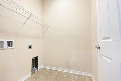 Villa ou maison à louer à Winter Haven, Floride: 4 chambres, 221.66 m2 № 2294615 - photo 20