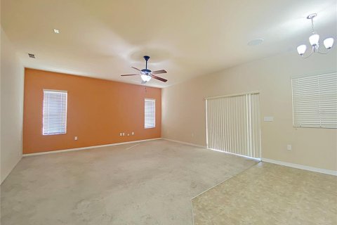 Villa ou maison à louer à Winter Haven, Floride: 4 chambres, 221.66 m2 № 2294615 - photo 12