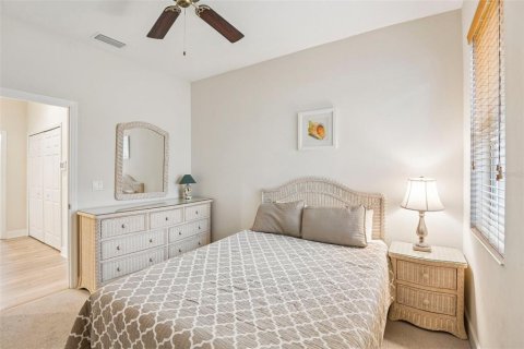 House in Sun City Center, Florida 2 bedrooms, 138.7 sq.m. № 2396340 - photo 23