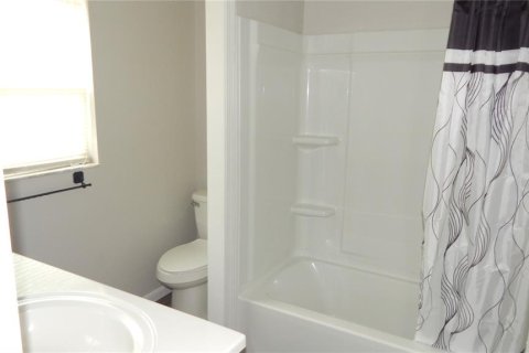 House in Dade City, Florida 3 bedrooms, 170.57 sq.m. № 1743078 - photo 19