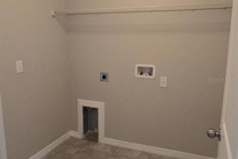 House in Ruskin, Florida 4 bedrooms, 180.14 sq.m. № 1687572 - photo 5