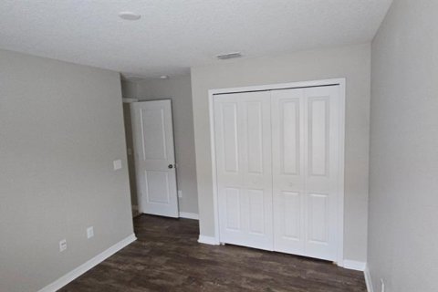 House in Ruskin, Florida 4 bedrooms, 180.14 sq.m. № 1687572 - photo 8