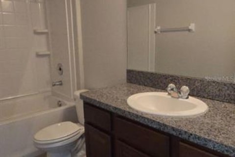 House in Ruskin, Florida 4 bedrooms, 180.14 sq.m. № 1687572 - photo 13