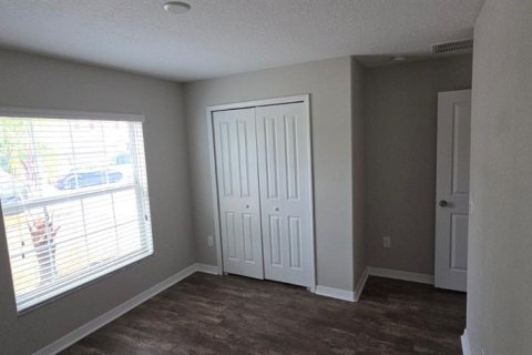 House in Ruskin, Florida 4 bedrooms, 180.14 sq.m. № 1687572 - photo 9