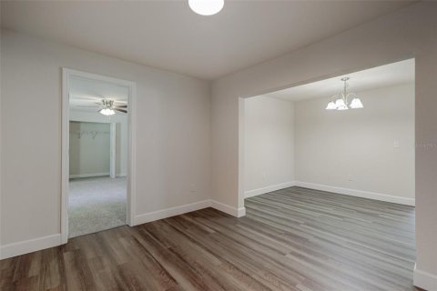 Villa ou maison à vendre à Auburndale, Floride: 3 chambres, 131.18 m2 № 1197119 - photo 12