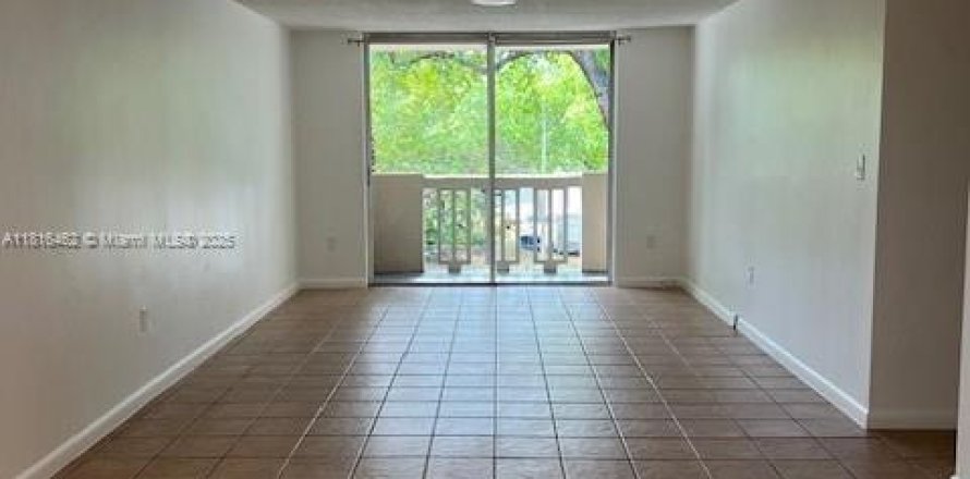Condo à North Miami, Floride, 2 chambres № 1775795