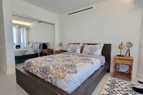 Снять в аренду кондоминиум в Майами-Бич, Флорида 2 спальни, 141.21м2, № 2079402 - фото 20