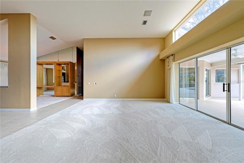 Villa ou maison à vendre à Lady Lake, Floride: 4 chambres, 377 m2 № 1543598 - photo 13