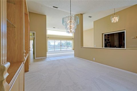 Villa ou maison à vendre à Lady Lake, Floride: 4 chambres, 377 m2 № 1543598 - photo 19