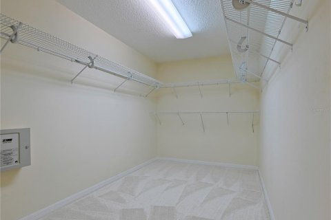 Villa ou maison à vendre à Lady Lake, Floride: 4 chambres, 377 m2 № 1543598 - photo 30