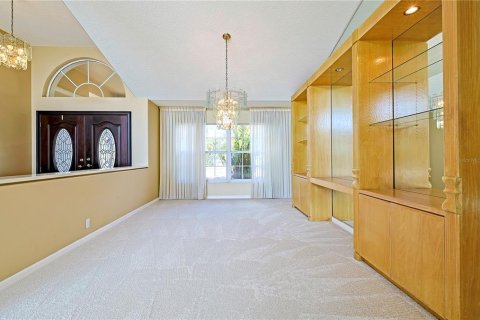 Villa ou maison à vendre à Lady Lake, Floride: 4 chambres, 377 m2 № 1543598 - photo 17