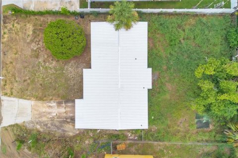 House in Orlando, Florida 3 bedrooms, 88.63 sq.m. № 2218203 - photo 16