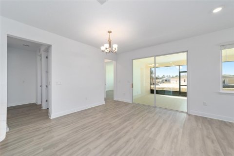 Villa ou maison à vendre à Ocala, Floride: 2 chambres, 187.57 m2 № 2143167 - photo 15