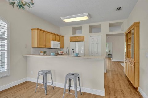 House in Winter Springs, Florida 3 bedrooms, 164.07 sq.m. № 1829737 - photo 16