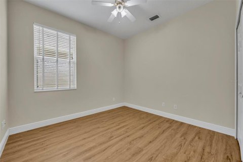 House in Winter Springs, Florida 3 bedrooms, 164.07 sq.m. № 1829737 - photo 26