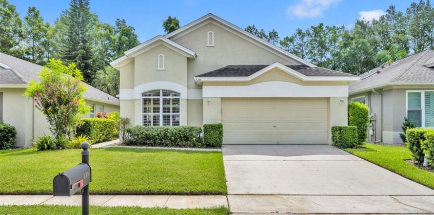 House in Winter Springs, Florida 3 bedrooms, 164.07 sq.m. № 1829737