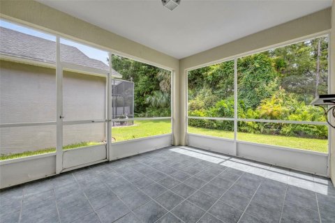 House in Winter Springs, Florida 3 bedrooms, 164.07 sq.m. № 1829737 - photo 29