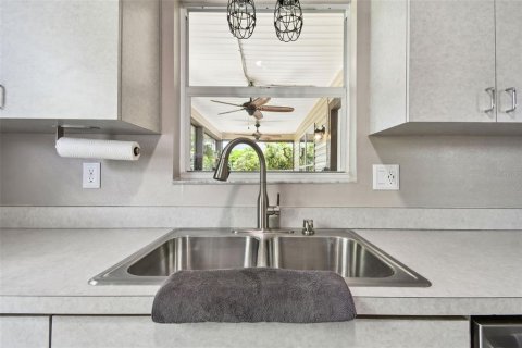 Casa en venta en Saint Petersburg, Florida, 3 dormitorios, 113.34 m2 № 1829576 - foto 21