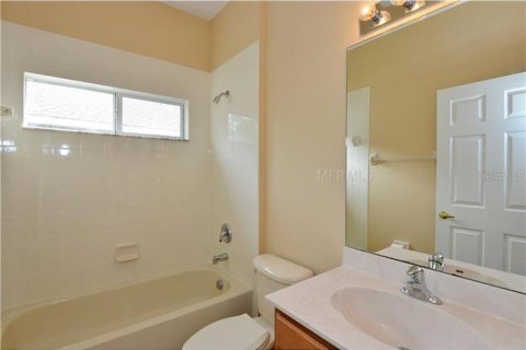 Casa en alquiler en Land O' Lakes, Florida, 3 dormitorios, 189.71 m2 № 1919760 - foto 9