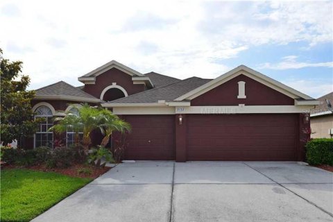 Casa en alquiler en Land O' Lakes, Florida, 3 dormitorios, 189.71 m2 № 1919760 - foto 1