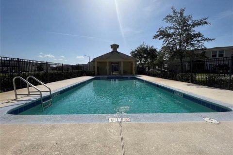 Adosado en venta en Kissimmee, Florida, 3 dormitorios, 167.87 m2 № 2092474 - foto 14