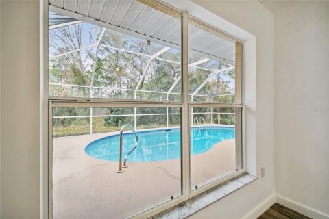 House in Homosassa, Florida 3 bedrooms, 127.83 sq.m. № 2233832 - photo 18