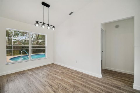 House in Homosassa, Florida 3 bedrooms, 127.83 sq.m. № 2233832 - photo 15