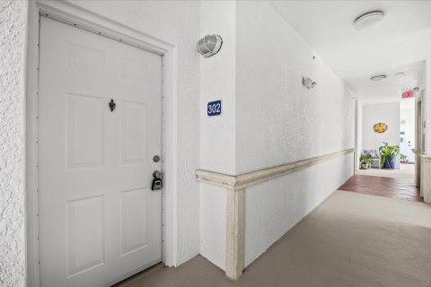 Copropriété à vendre à Stuart, Floride: 2 chambres, 100.52 m2 № 2083552 - photo 3
