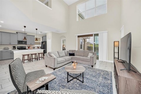 Villa ou maison à vendre à Davenport, Floride: 5 chambres, 286.23 m2 № 994906 - photo 9