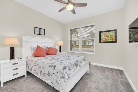 Villa ou maison à vendre à Davenport, Floride: 5 chambres, 286.23 m2 № 994906 - photo 19