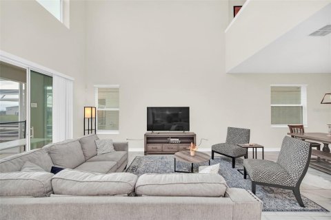Villa ou maison à vendre à Davenport, Floride: 5 chambres, 286.23 m2 № 994906 - photo 10