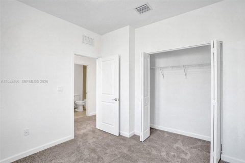 Touwnhouse à louer à Homestead, Floride: 3 chambres, 133.97 m2 № 2085285 - photo 28