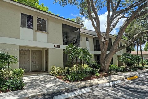Condominio en venta en Pompano Beach, Florida, 1 dormitorio, 59.46 m2 № 1941279 - foto 2
