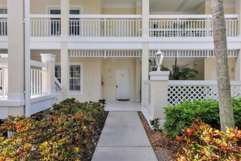 Condo in Bradenton, Florida, 2 bedrooms  № 1574878 - photo 4
