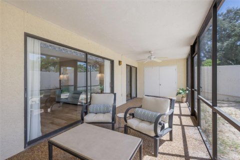 Condo in Bradenton, Florida, 2 bedrooms  № 2379822 - photo 26