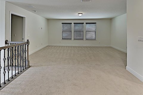 House in Windermere, Florida 5 bedrooms, 277.68 sq.m. № 2219686 - photo 24