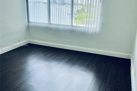 Copropriété à louer à Miami Beach, Floride: 1 chambre, 79.15 m2 № 1725983 - photo 7