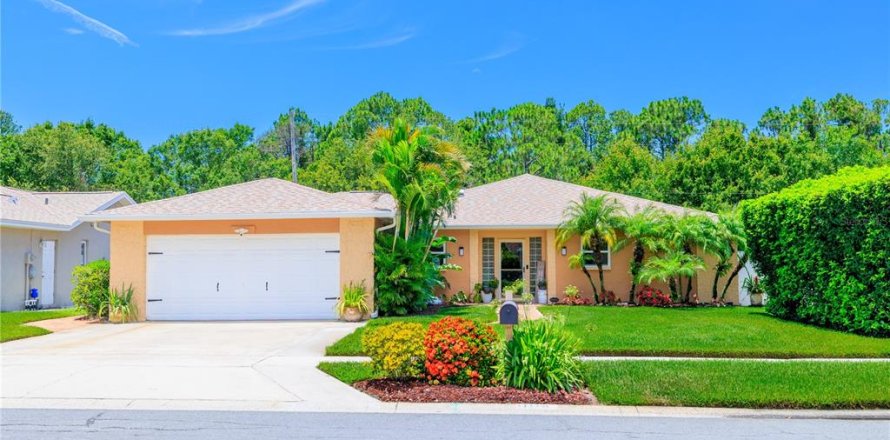 Casa en Seminole, Florida 4 dormitorios, 211.07 m2 № 1802973