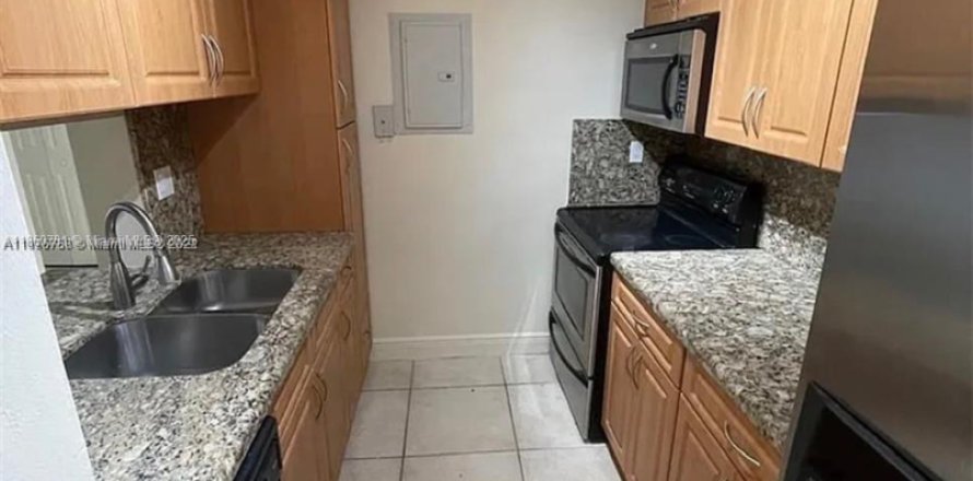 Condo à Miami, Floride, 2 chambres № 1889121