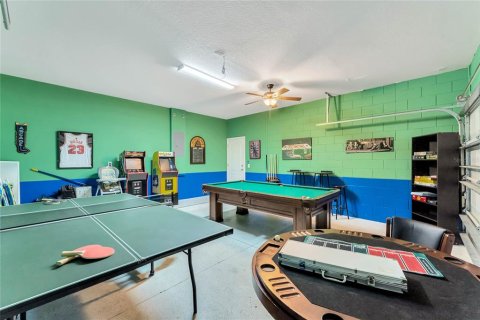 House in Davenport, Florida 6 bedrooms, 292.55 sq.m. № 2220784 - photo 6