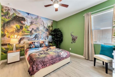 House in Davenport, Florida 6 bedrooms, 292.55 sq.m. № 2220784 - photo 7