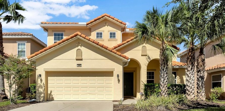 House in Davenport, Florida 6 bedrooms, 292.55 sq.m. № 2220784