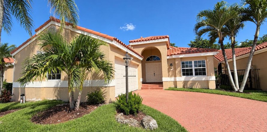 Villa ou maison à Boca Raton, Floride 3 chambres, 182.37 m2 № 2397783