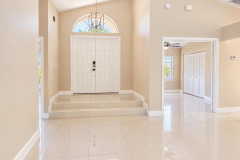 Villa ou maison à louer à Boca Raton, Floride: 3 chambres, 182.37 m2 № 2397783 - photo 3