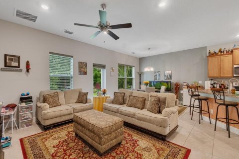 Casa en venta en Port St. Lucie, Florida, 5 dormitorios, 255.85 m2 № 2178356 - foto 16