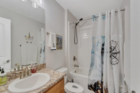 Casa en venta en Port St. Lucie, Florida, 5 dormitorios, 255.85 m2 № 2178356 - foto 30