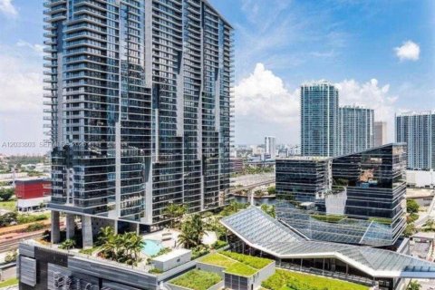 Condo in Miami, Florida, 1 bedroom № 2186323