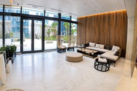Condo in Miami, Florida, 1 bedroom  № 2186323 - photo 4
